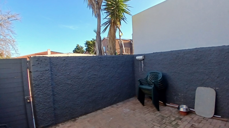 To Let 2 Bedroom Property for Rent in South End Eastern Cape
